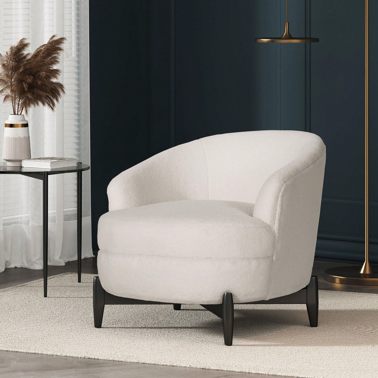 Elegant Modern Club Chair For Stylish Living Room Decor