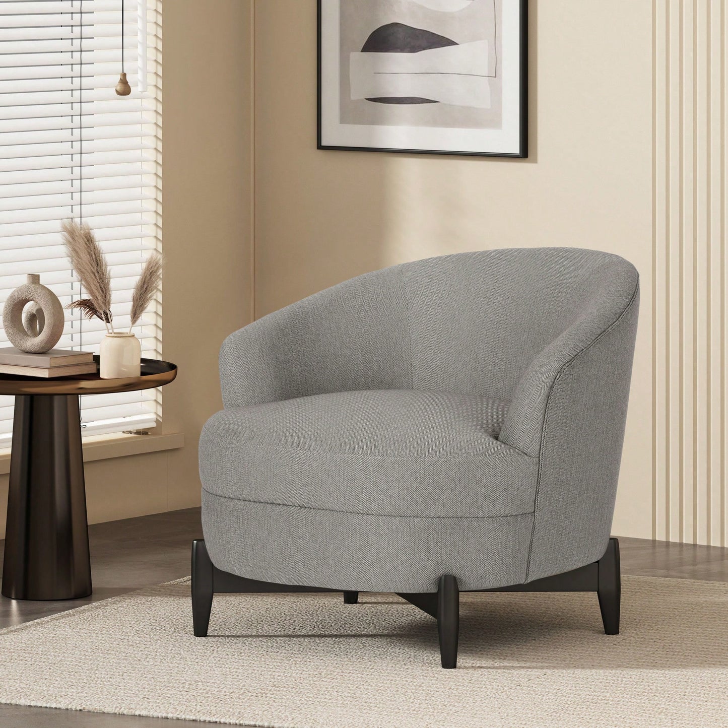 Elegant Modern Club Chair For Stylish Living Room Decor