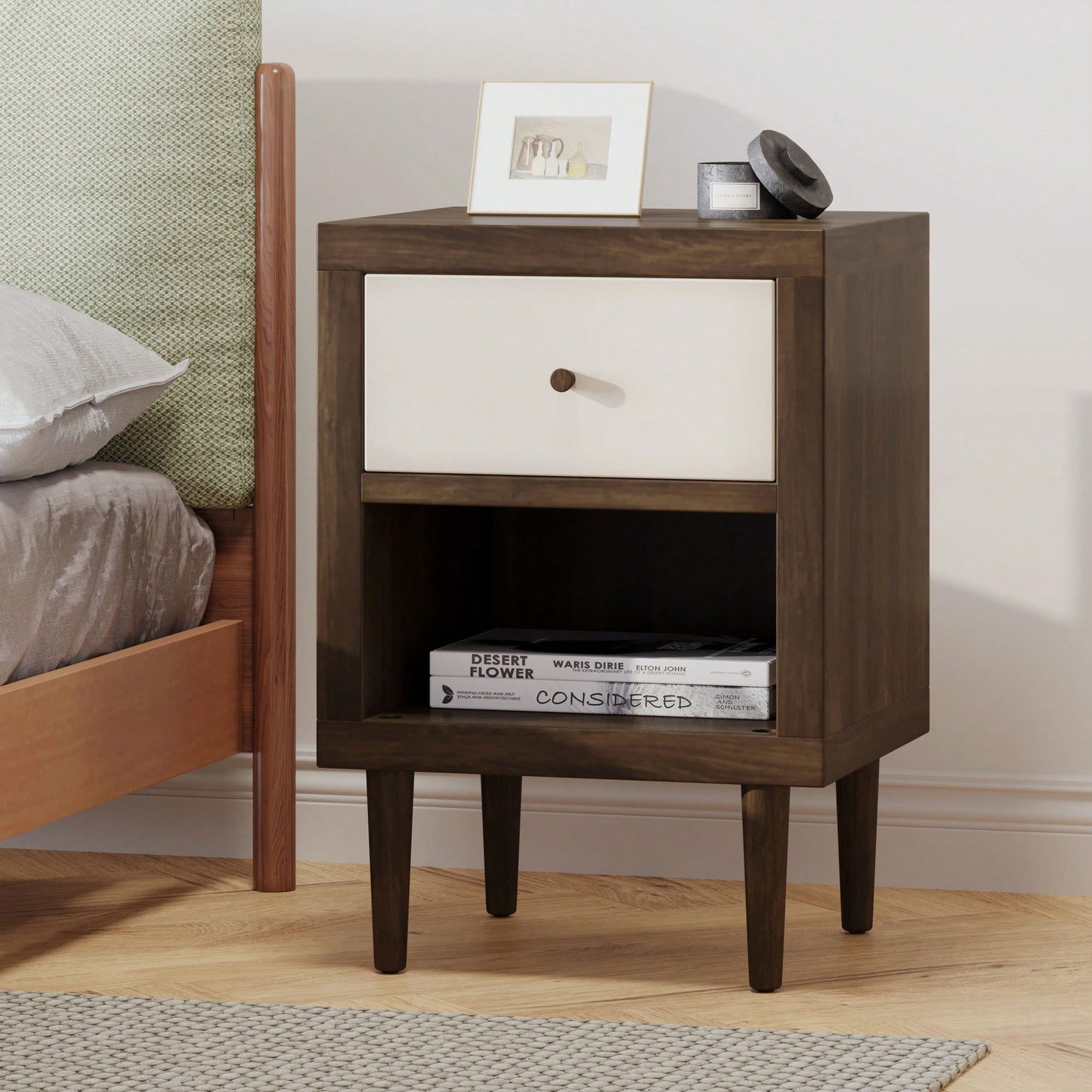 Elegant 1-Drawer Nightstand With Modern Design And Ample Storage Space For Bedroom Decor