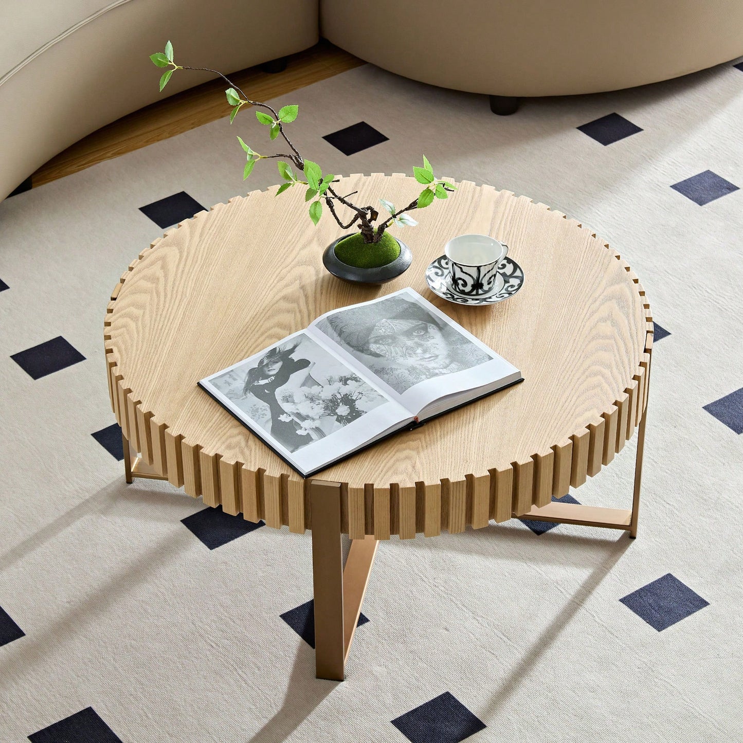 Round 31.5 Inch Modern Drum Coffee Table For Living Room With Sturdy Pedestal In Black