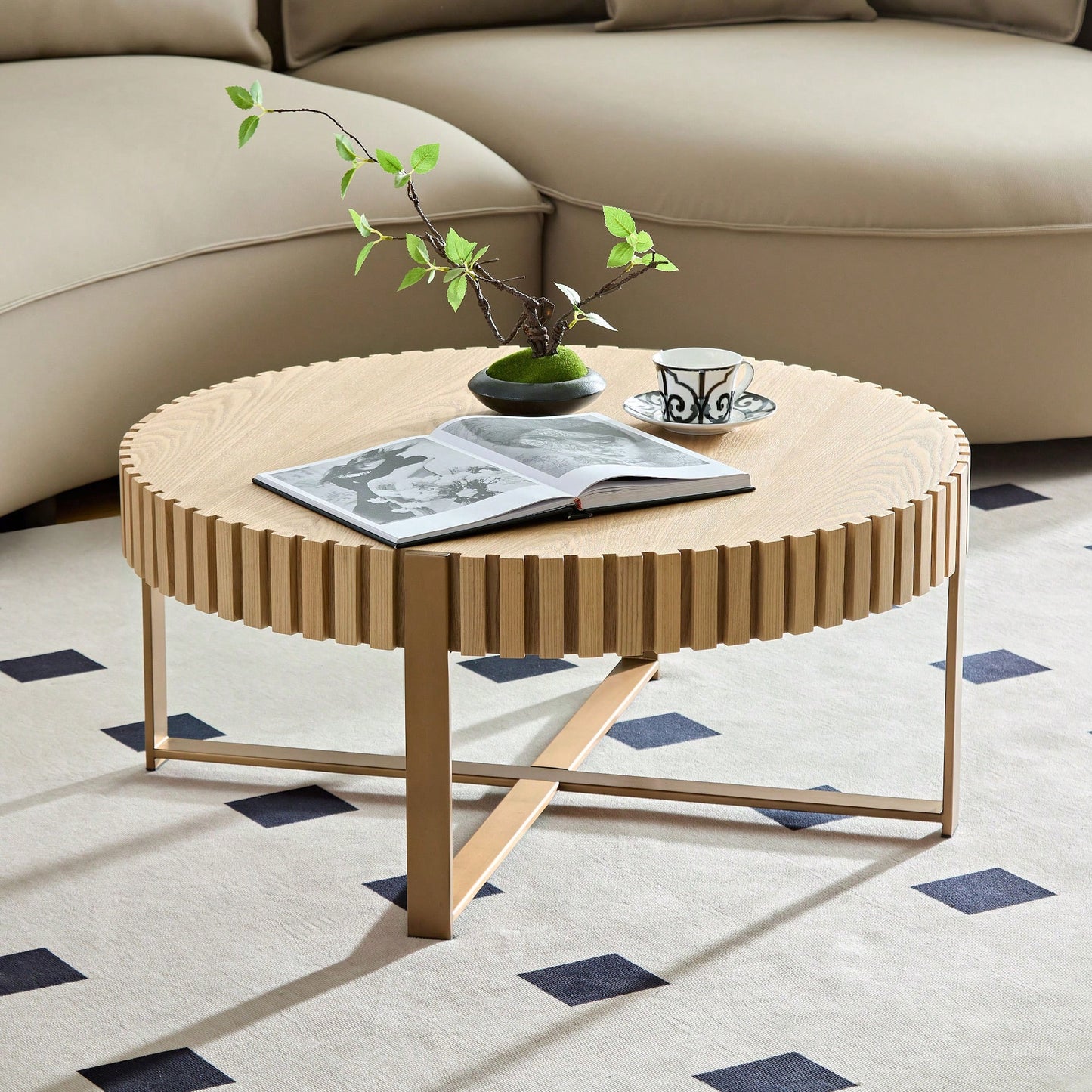 Round 31.5 Inch Modern Drum Coffee Table For Living Room With Sturdy Pedestal In Black