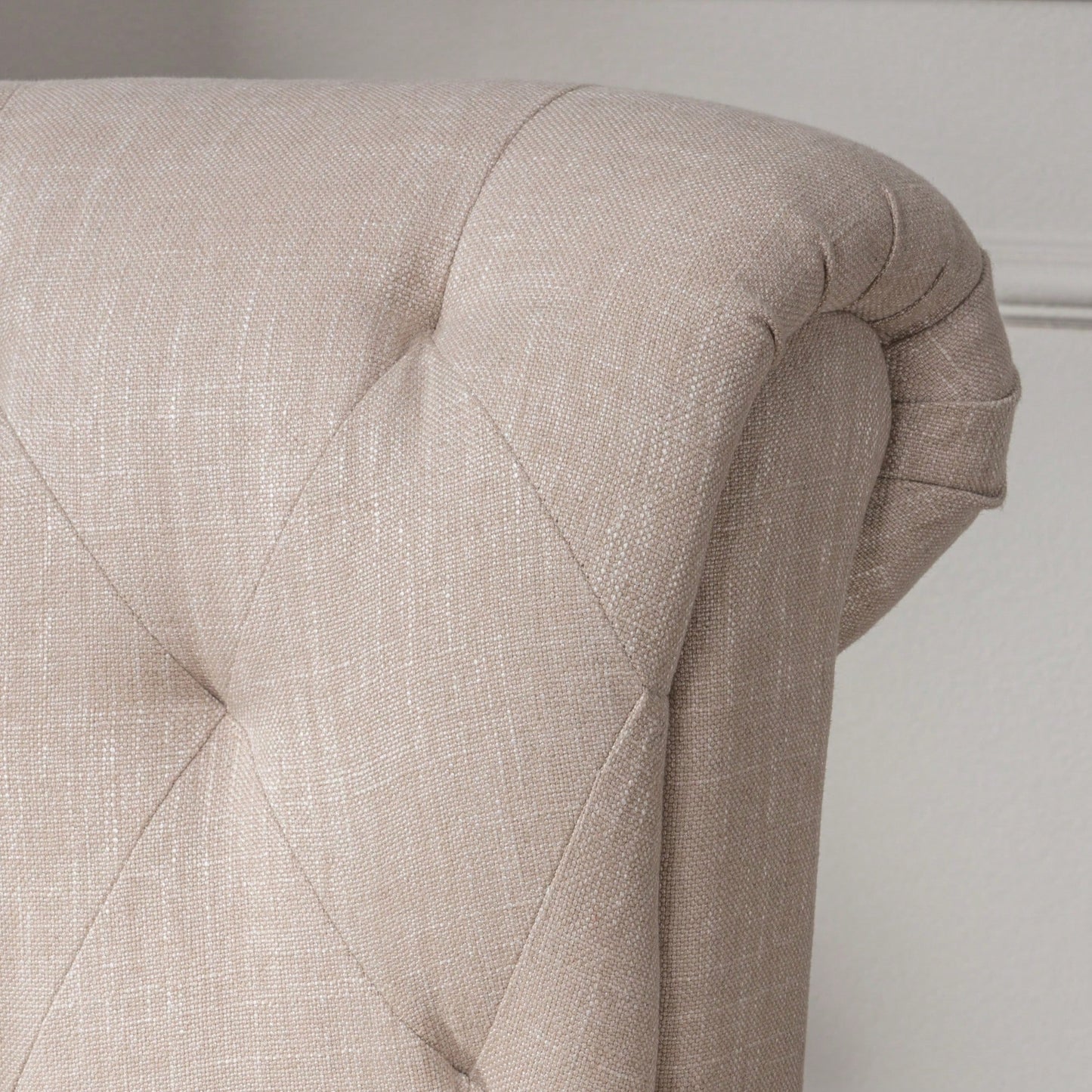 Elegant Tufted Accent Chair For Living Room Or Bedroom Decor