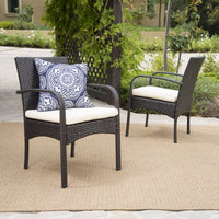 Stylish Wicker Dining Chair With Comfortable Cushion For Modern Outdoor And Indoor Spaces