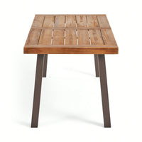 Elegant Modern Dining Table For Stylish Home Interiors