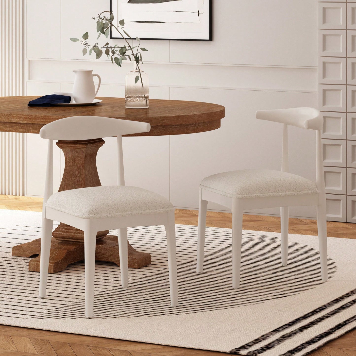 Set Of 2 Elegant Upholstered Dining Chair With Modern Design And Sturdy Frame