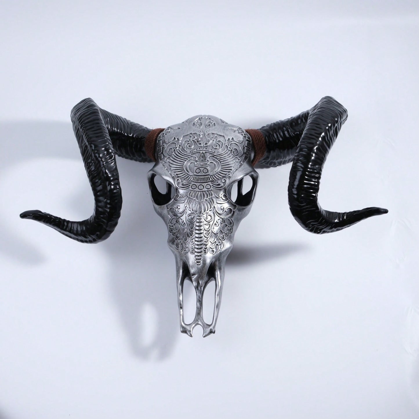 Lifelike Bone-Inspired Bull Head Wall Decor Resin Craft North American Style Home Accent