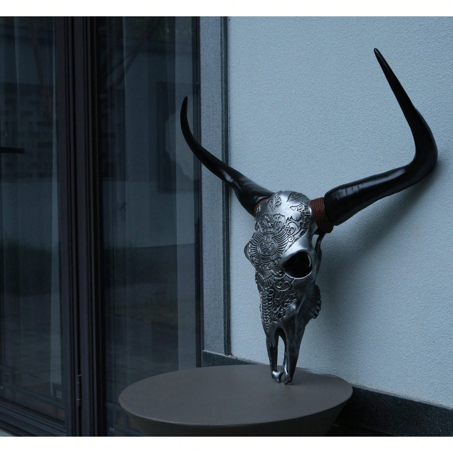 Lifelike Bone-Inspired Bull Head Wall Decor Resin Craft North American Style Home Accent