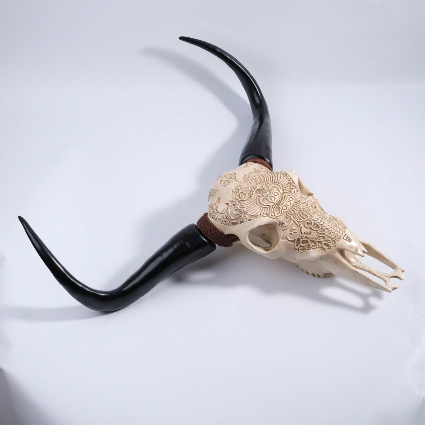 Lifelike Bone-Inspired Bull Head Wall Decor Resin Craft North American Style Home Accent
