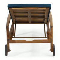 Elegant Modern Chaise Lounge For Stylish Living Room Decor