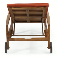 Elegant Modern Chaise Lounge For Stylish Living Room Decor