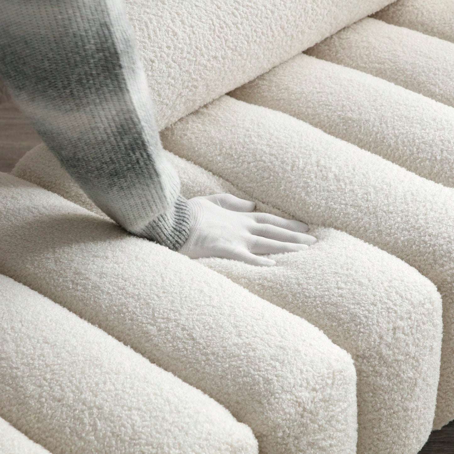 Fuzzy Sherpa Fabric Upholstered 2 Seater Bench With Gold Metal Legs For Bedroom Living Room Entryway Ottoman Footrest