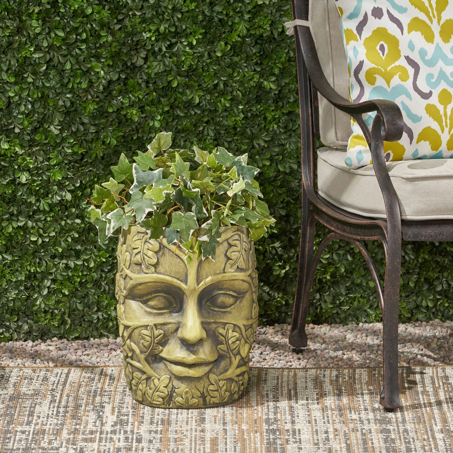 Elegant Outdoor Garden Urn Planter For Flowers And Plants - Classic Design For Patios And Landscapes