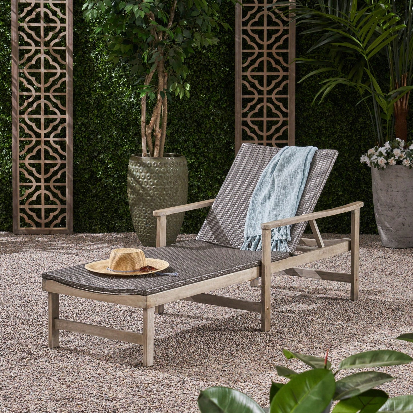 Luxury Outdoor Wicker Chaise Lounge With Adjustable Backrest For Ultimate Relaxation