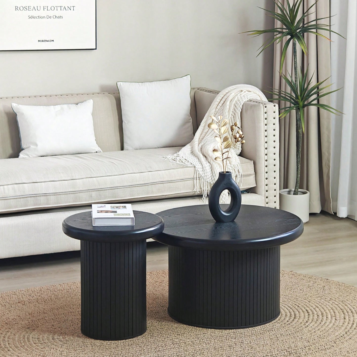 Stylish Modern Round Coffee Table Set With Unique Fluted Legs For Contemporary Living Room Decor