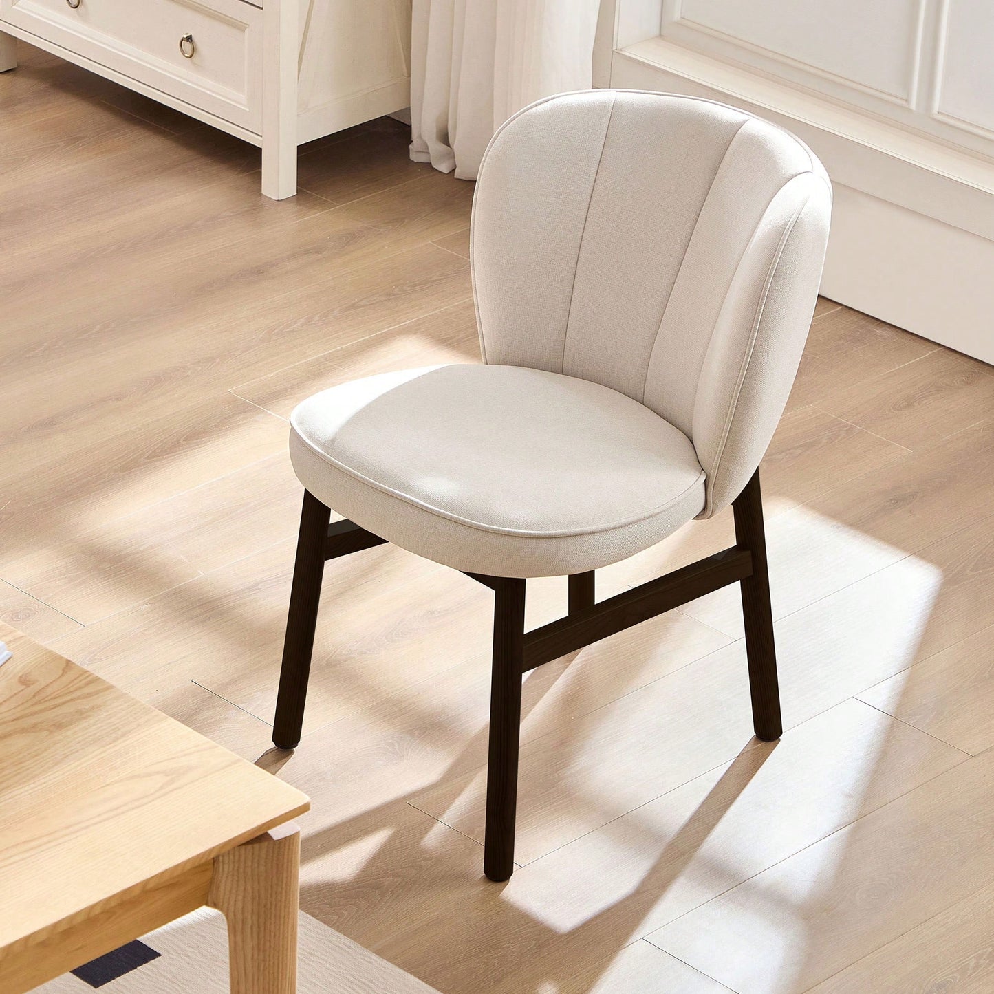 Modern Upholstered Shell Dining Chair With Wooden Frame For Kitchen And Living Room Use