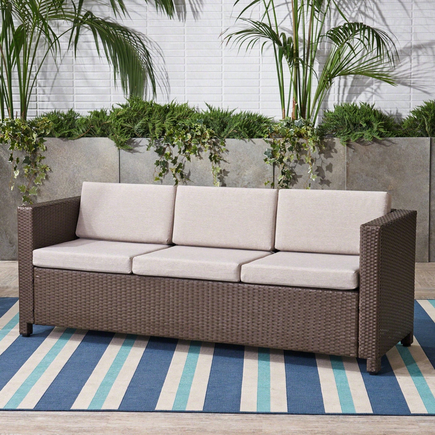 Stylish 3-Seater Sofa For Modern Living Rooms