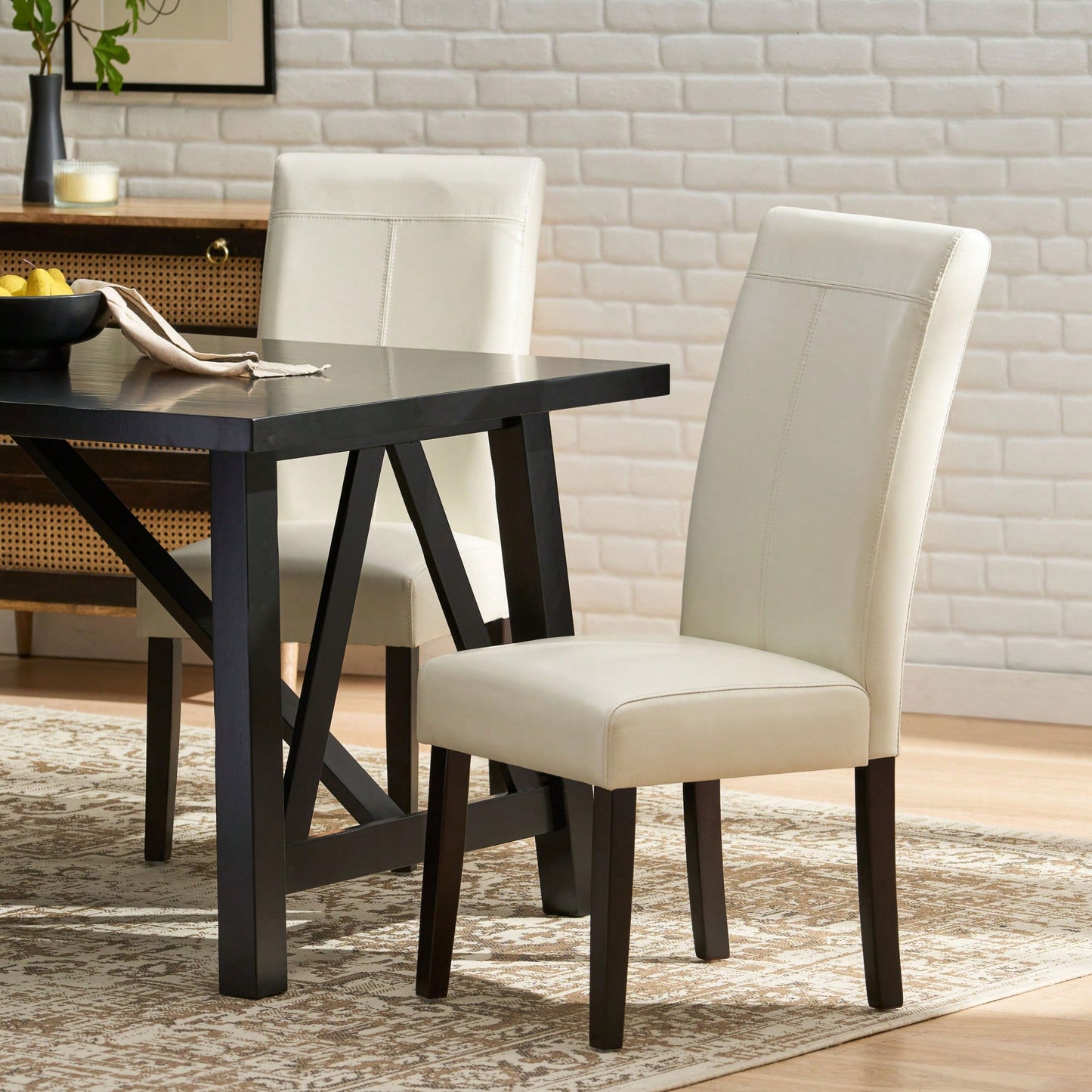 Set Of 2 Modern Dining Chairs For Home And Kitchen Decor