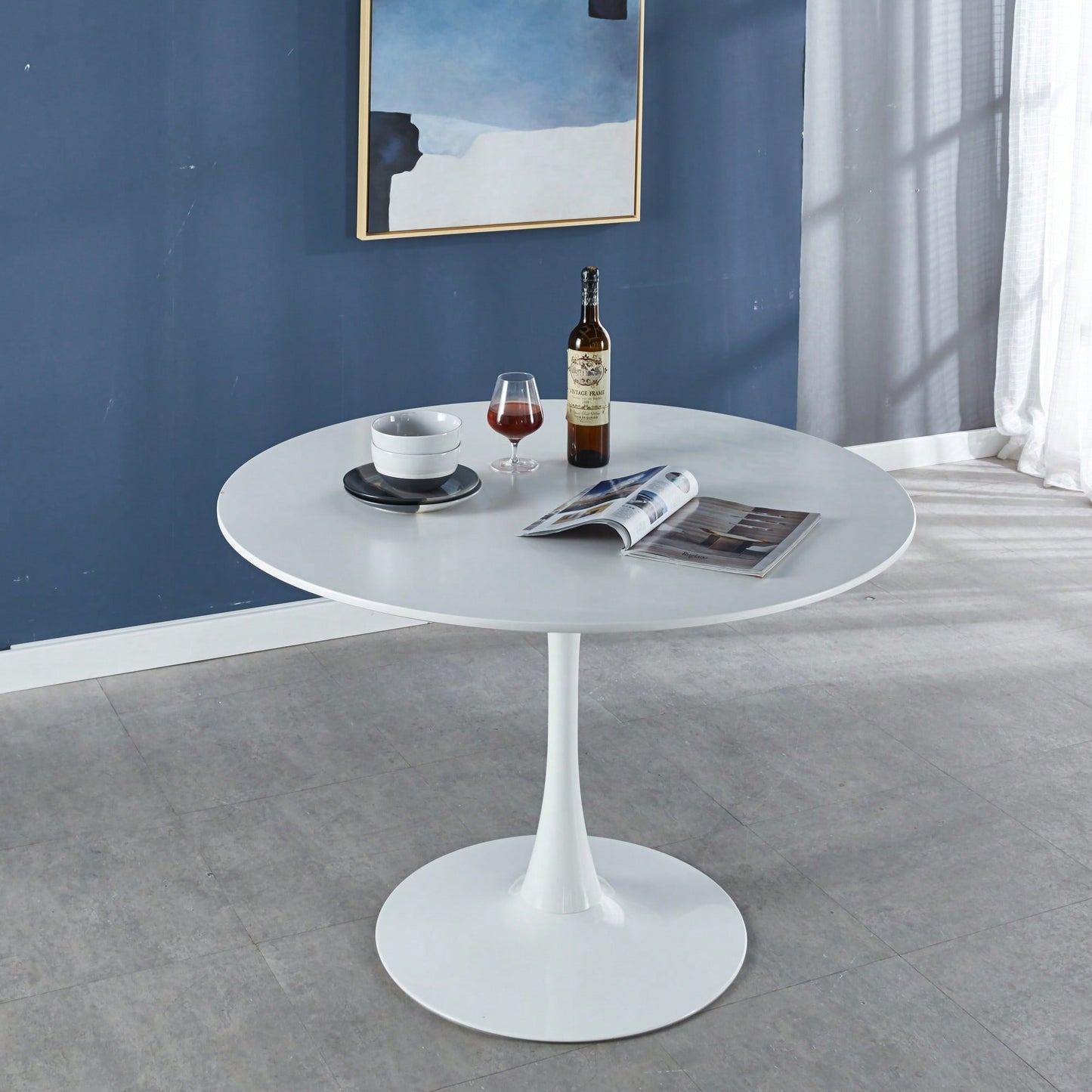 Mid-Century Modern Round Dining Table For 4-6 People With MDF Top And Elegant Pedestal Base