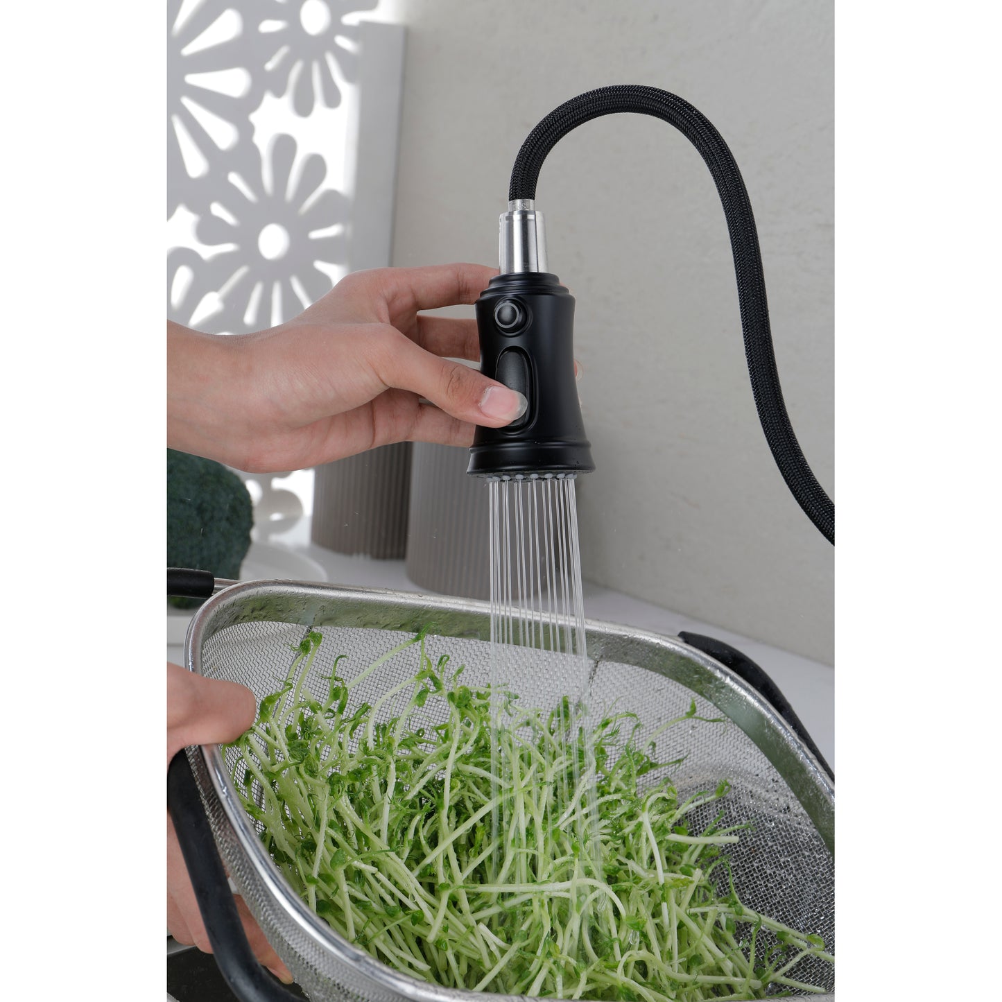 Single Handle High Arc Brushed Nickel Kitchen Faucet with Pull Down Sprayer - Stainless Steel Single Level Sink Faucet